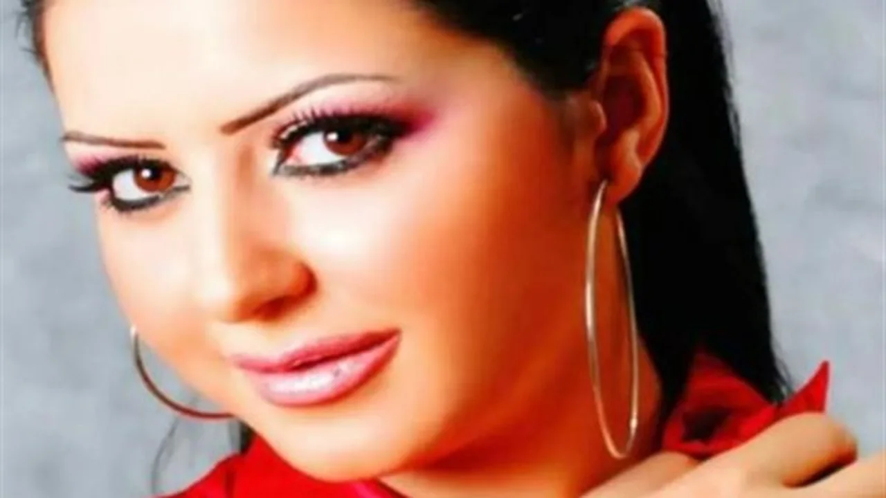 مسيرة فنية.. إيناس النجار تتألق في أكثر من 30 فيلماً بين تونس والقاهرة